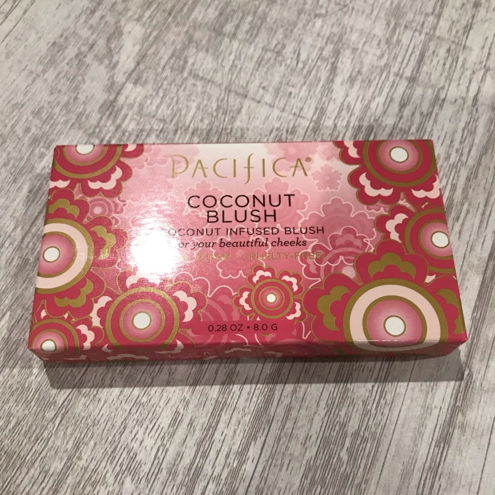 Brand new Pacifica Coconut blush duo